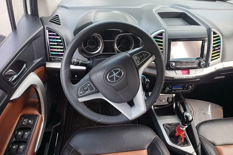 Used JAC Group Refine S3 2014 1.5L Manual Luxury Smart Model Steering Wheel