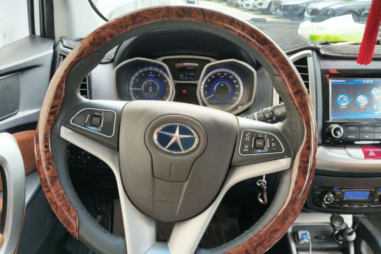 Used JAC Group Refine S3 2014 1.5L Manual Luxury Smart Model Steering Wheel