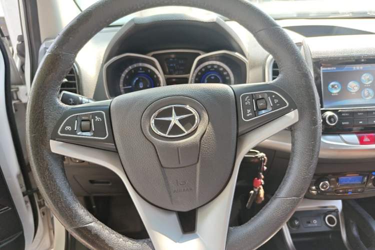 Used JAC Group Refine S3 2014 1.5L Manual Luxury Smart Model Steering Wheel