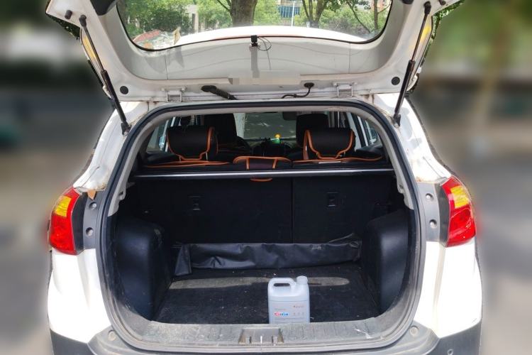 Used JAC Group Refine S3 2014 1.5L CVT Luxury Smart Model Trunk