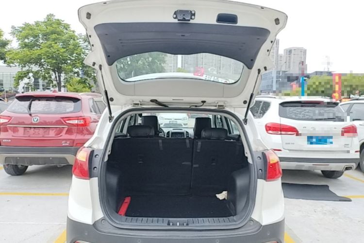 Used JAC Group Refine S3 2014 1.5L Manual Luxury Smart Model Trunk