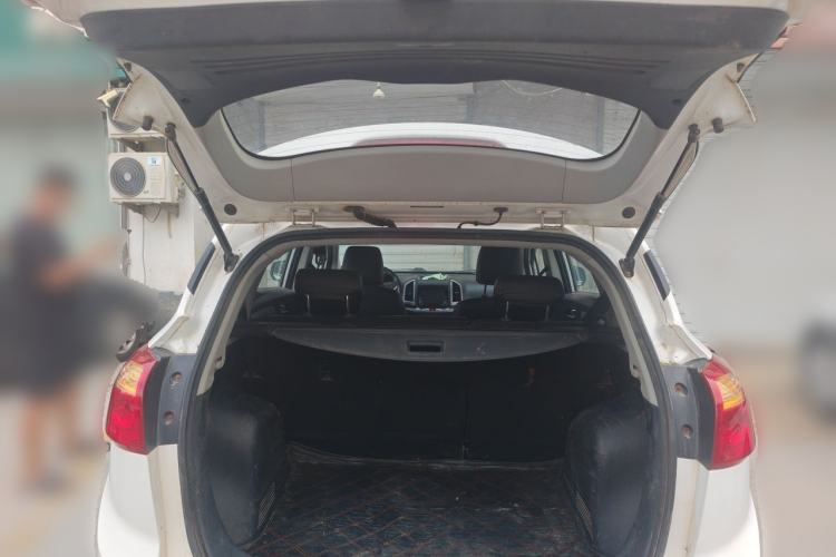 Used JAC Group Refine S3 2014 1.5L Manual Luxury Model Trunk