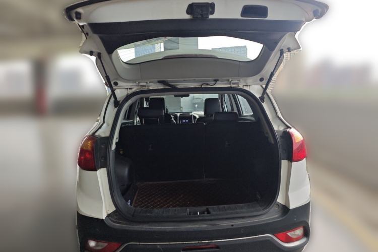 Used JAC Group Refine S3 2014 1.5L Manual Luxury Model Trunk