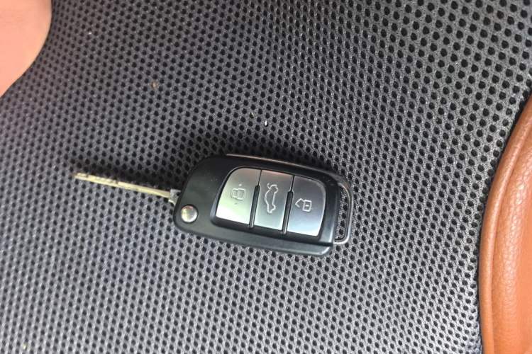 Used JAC Group Refine S3 2014 1.5L Manual Luxury Smart Model Vehicle Key