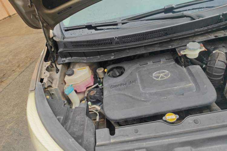 Used JAC Group Refine S3 2014 1.5L Manual Luxury Smart Model Engine Bay Right
