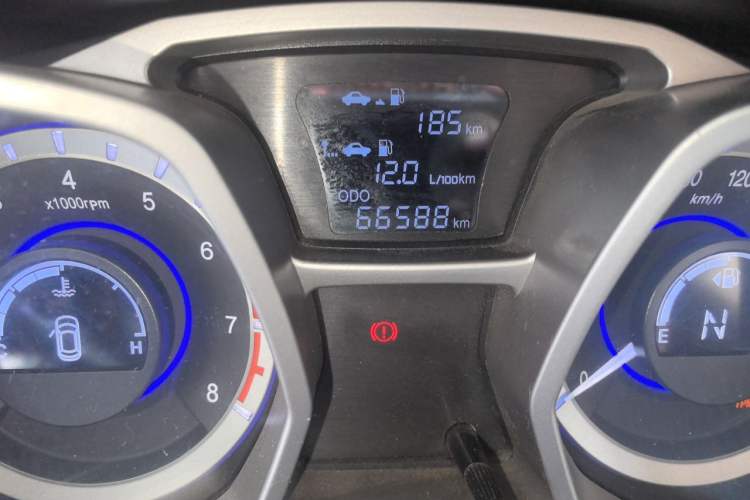 Used JAC Group Refine S3 2014 1.5L CVT Luxury Smart Model Odometer Close Up