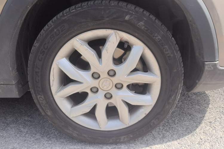 Used JAC Group Refine S3 2014 1.5L CVT Luxury Smart Model Right Front Wheel Hub