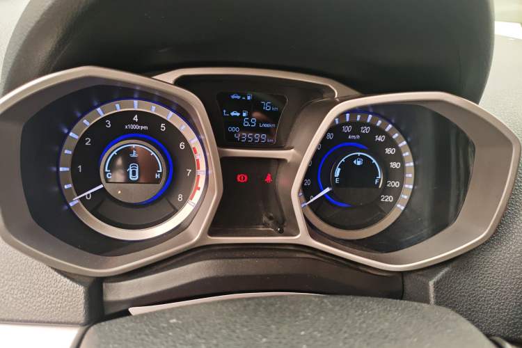 Used JAC Group Refine S3 2015 1.5L Manual Luxury Smart Deluxe Edition Instrument Cluster