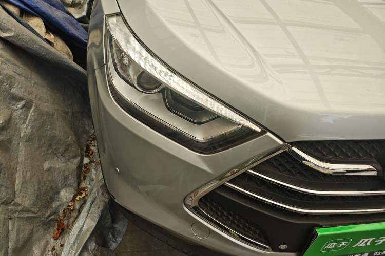 Used JAC Group Refine S3 2015 1.5L Manual Luxury Smart Deluxe Edition Right Front Headlight