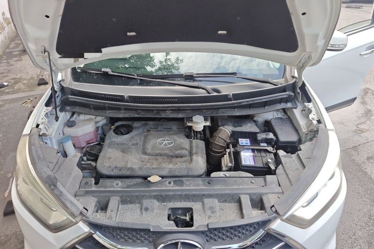 Used JAC Group Refine S3 2015 1.5L Manual Luxury Smart Deluxe Edition Engine Bay
