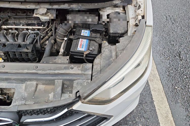 Used JAC Group Refine S3 2015 1.5L Manual Luxury Smart Deluxe Edition Engine Bay Left