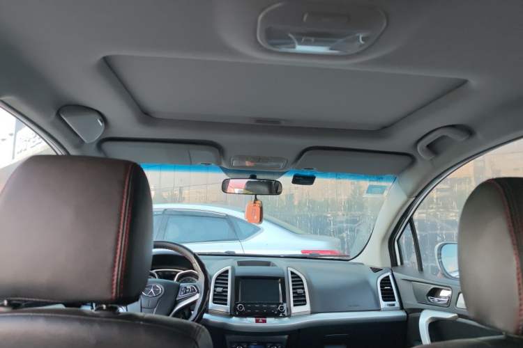 Used JAC Group Refine S3 2015 1.5L Manual Luxury Smart Deluxe Edition Headliner