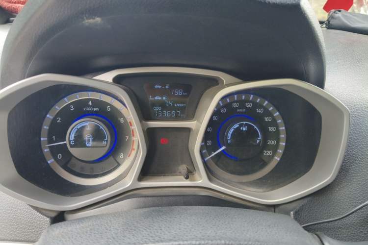 Used JAC Group Refine S3 2015 1.5L Manual Luxury Smart Deluxe Edition Instrument Cluster