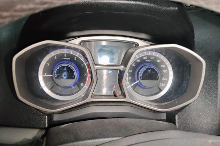 Used JAC Group Refine S3 2015 1.5L Manual Luxury Smart Deluxe Edition Instrument Cluster
