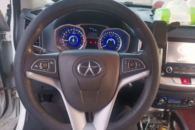Used JAC Group Refine S3 2015 1.5L Manual Luxury Smart Deluxe Edition Steering Wheel
