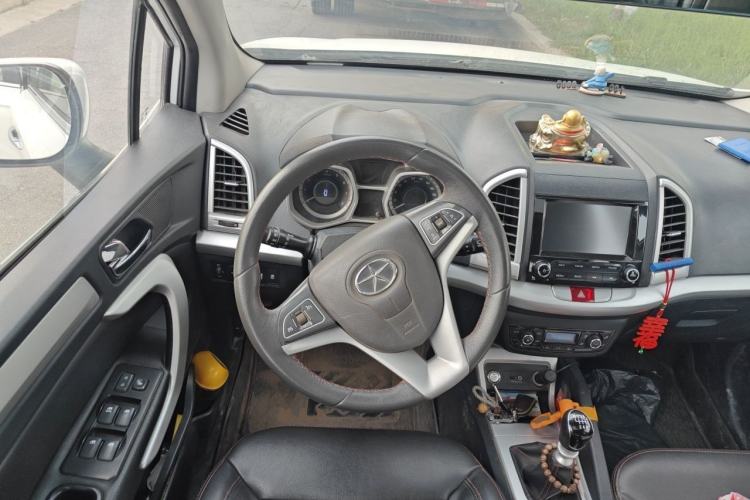 Used JAC Group Refine S3 2015 1.5L Manual Luxury Smart Deluxe Edition Steering Wheel