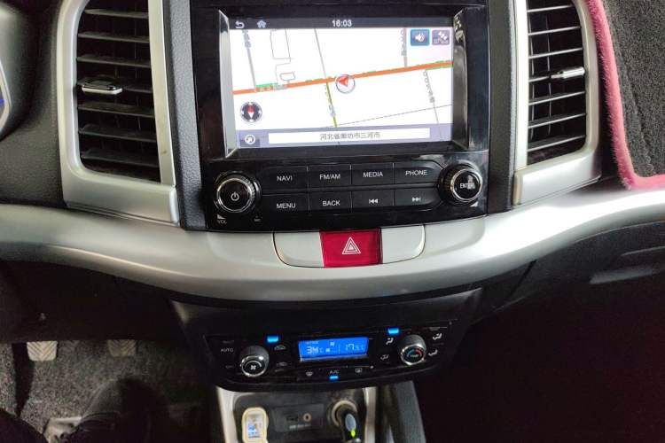 Used JAC Group Refine S3 2016 1.5L Manual Luxury Smart Premium Edition Audio And AC Panel