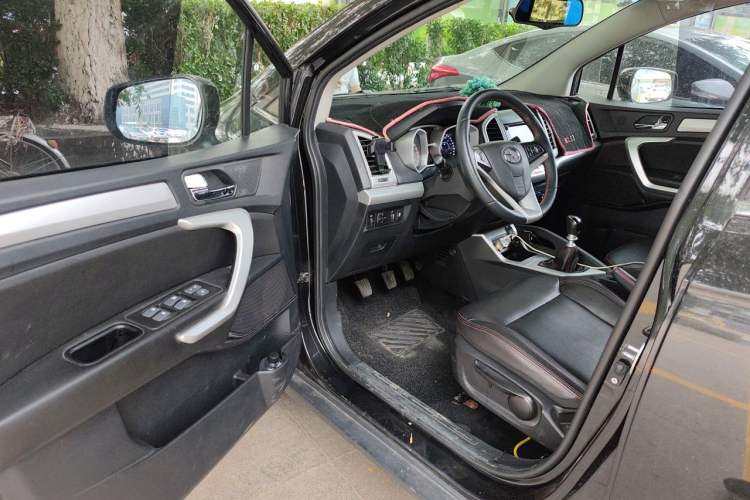 Used JAC Group Refine S3 2016 1.5L Manual Luxury Smart Premium Edition Driver Seat