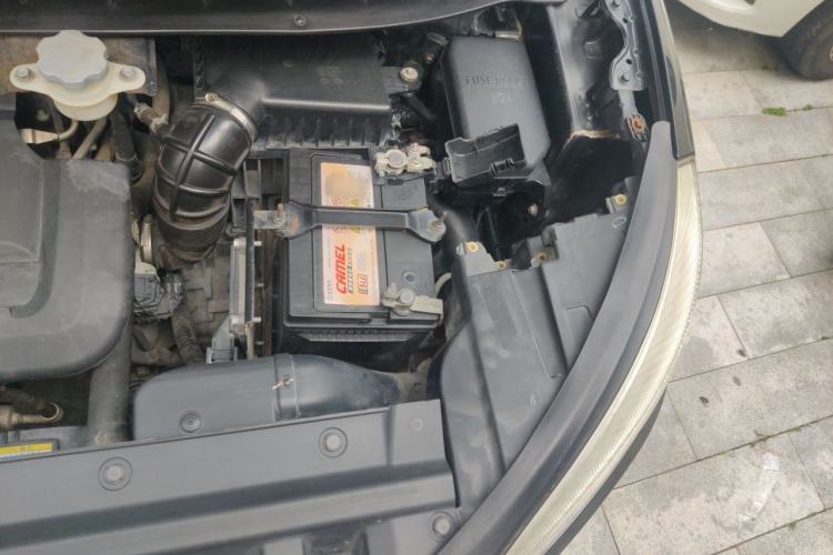 Used JAC Group Refine S3 2016 1.5L CVT Luxury Smart Premium Edition Engine Bay Left