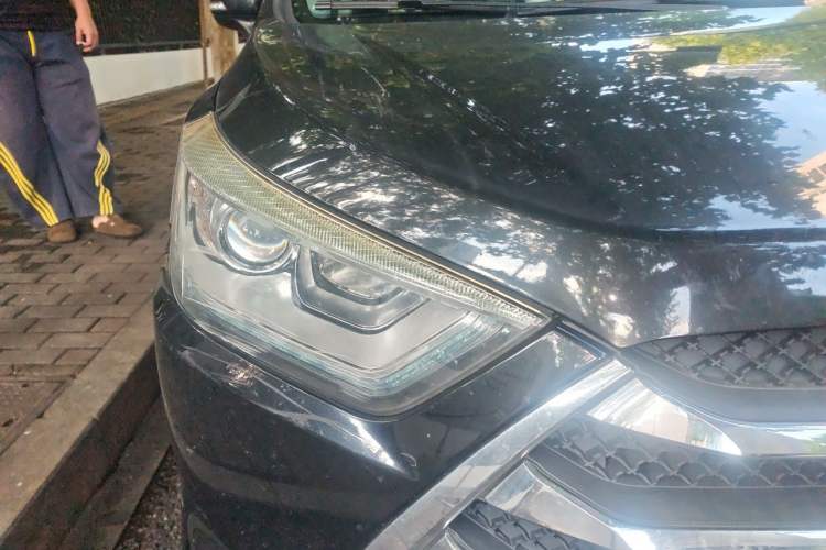 Used JAC Group Refine S3 2016 1.5L Manual Luxury Smart Version Right Front Headlight