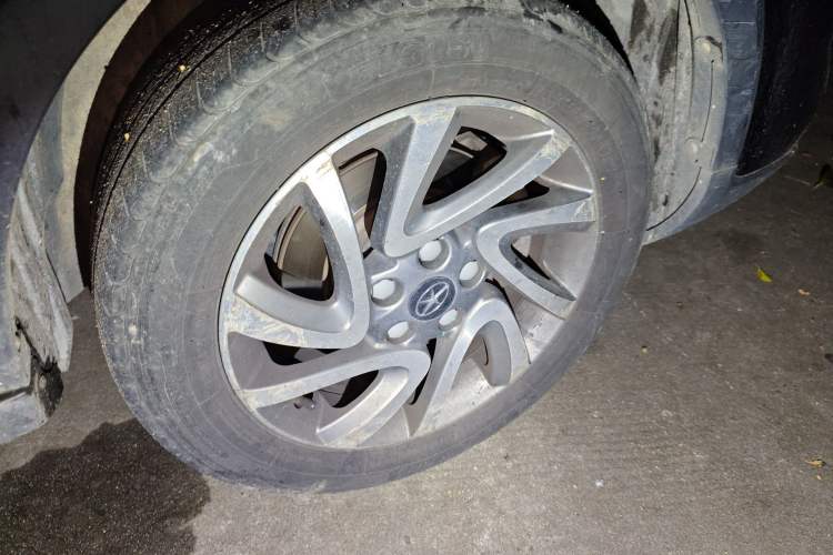 Used JAC Group Refine S3 2016 1.5L Manual Luxury Smart Version Right Front Wheel Hub