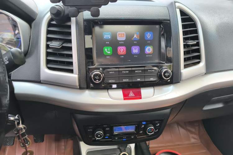 Used JAC Group Refine S3 2016 1.5L Manual Luxury Smart Premium Edition Audio And AC Panel