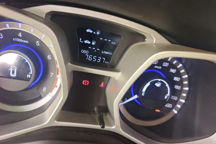 Used JAC Group Refine S3 2016 1.5L Manual Luxury Smart Version Odometer Close Up