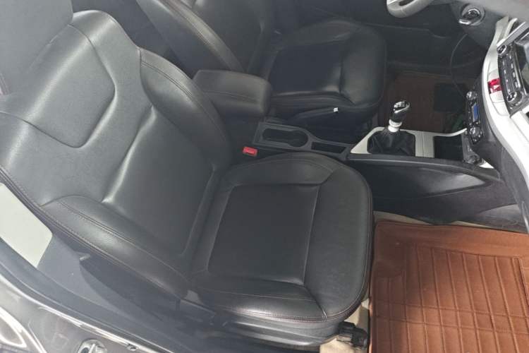 Used JAC Group Refine S3 2016 1.5L Manual Luxury Smart Version Right Front Seat