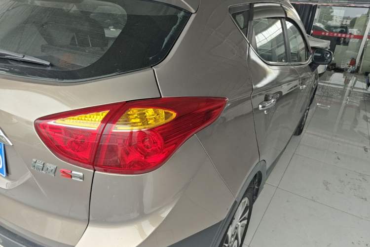 Used JAC Group Refine S3 2016 1.5L Manual Luxury Smart Version Right Rear Taillight