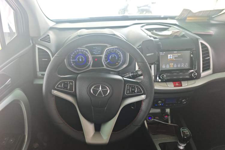 Used JAC Group Refine S3 2016 1.5L Manual Luxury Smart Version Steering Wheel