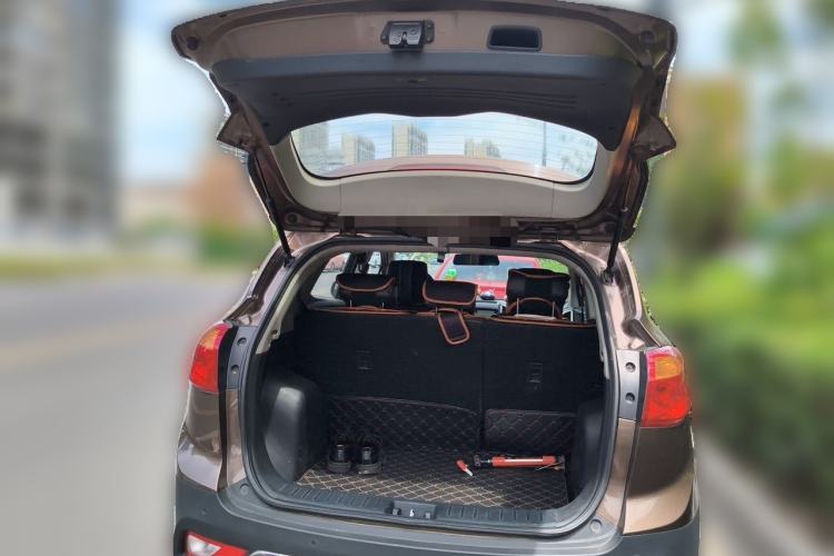 Used JAC Group Refine S3 2016 1.5L Manual Luxury Smart Premium Edition Trunk