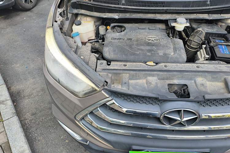 Used JAC Group Refine S3 2016 1.5L Manual Luxury Smart Version Engine Bay Right