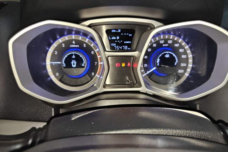 Used JAC Group Refine S3 2016 1.5L Manual Luxury Smart Version Instrument Cluster