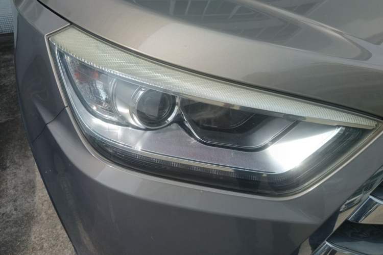 Used JAC Group Refine S3 2016 1.5L CVT Luxury Model Right Front Headlight