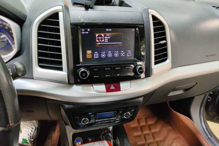 Used JAC Group Refine S3 2016 1.5L Manual Luxury Smart Premium Edition Audio And AC Panel