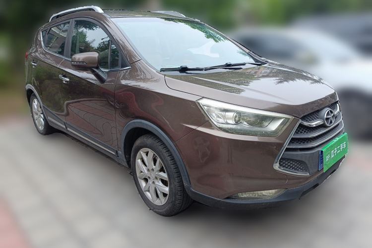 Used JAC Group Refine S3 2016 1.5L CVT Luxury Smart Version Front Right 45 Deg