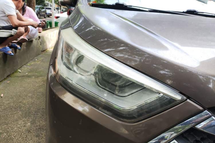 Used JAC Group Refine S3 2016 1.5L Manual Luxury Smart Premium Edition Right Front Headlight
