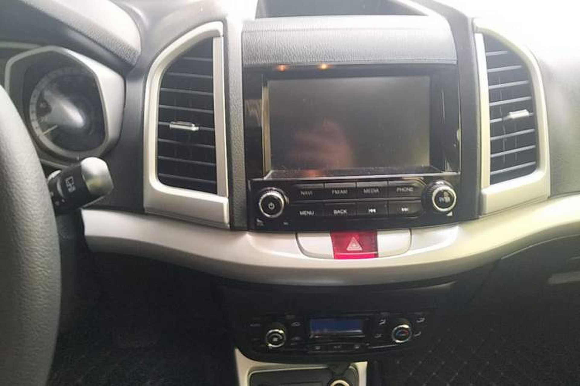 Used JAC Group Refine S3 2016 1.5L CVT Luxury Smart Version Audio And AC Panel