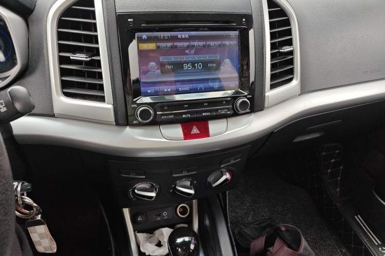 Used JAC Group Refine S3 2016 1.5L CVT Luxury Model Audio And AC Panel