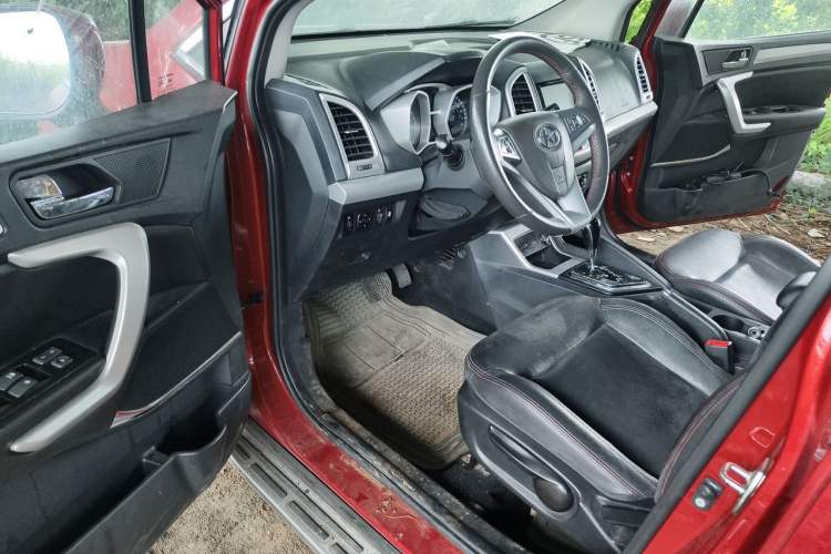 Used JAC Group Refine S3 2016 1.5L CVT Luxury Model Driver Seat