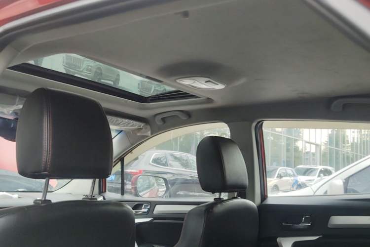 Used JAC Group Refine S3 2016 1.5L CVT Luxury Smart Version Headliner