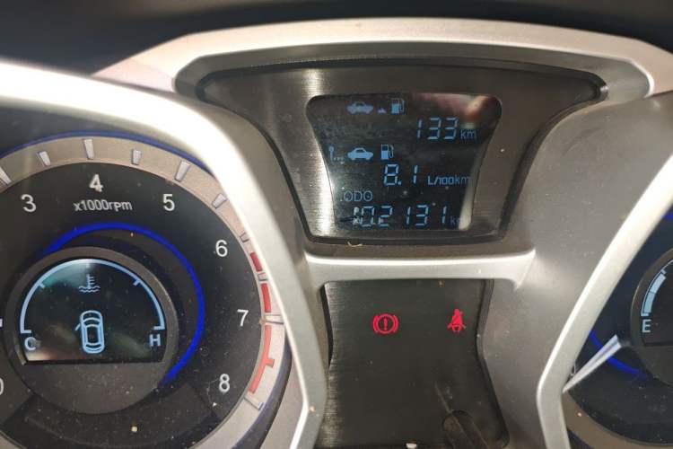 Used JAC Group Refine S3 2016 1.5L Manual Luxury Smart Version Odometer Close Up