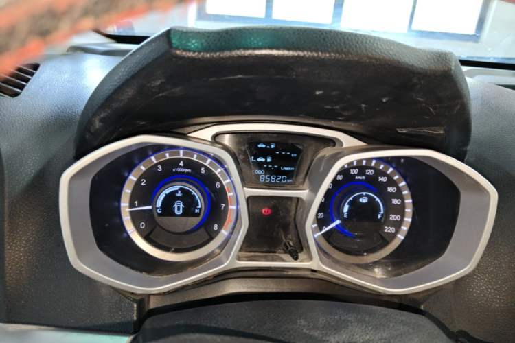 Used JAC Group Refine S3 2016 1.5L Manual Luxury Smart Version Odometer Close Up