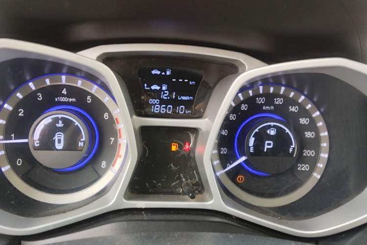 Used JAC Group Refine S3 2016 1.5L CVT Luxury Smart Version Odometer Close Up
