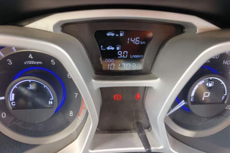 Used JAC Group Refine S3 2016 1.5L CVT Luxury Smart Version Odometer Close Up