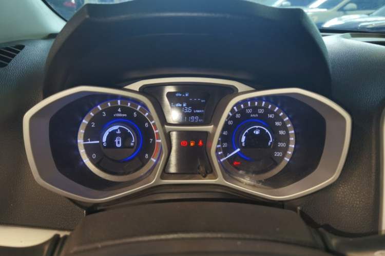 Used JAC Group Refine S3 2016 1.5L Manual Luxury Smart Version Odometer Close Up