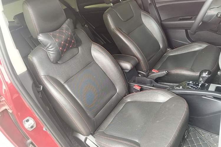 Used JAC Group Refine S3 2016 1.5L CVT Luxury Smart Version Right Front Seat