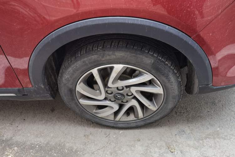 Used JAC Group Refine S3 2016 1.5L CVT Luxury Smart Version Right Front Wheel Hub