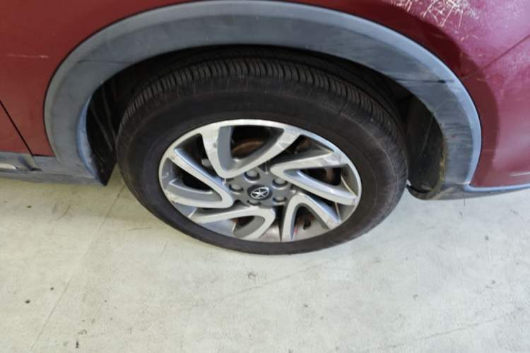 Used JAC Group Refine S3 2016 1.5L Manual Luxury Smart Version Right Front Wheel Hub