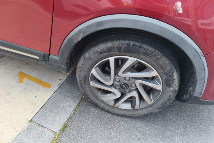 Used JAC Group Refine S3 2016 1.5L CVT Luxury Smart Version Right Front Wheel Hub
